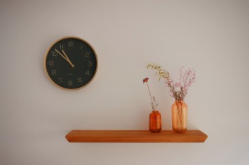 Eiken wandplank met facet