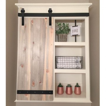 Kastje met schuifdeurtje 0