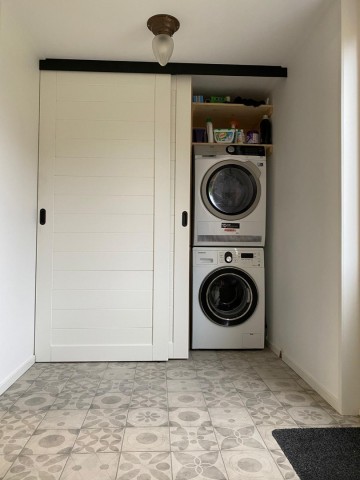 Washok afsluiten met schuifdeuren